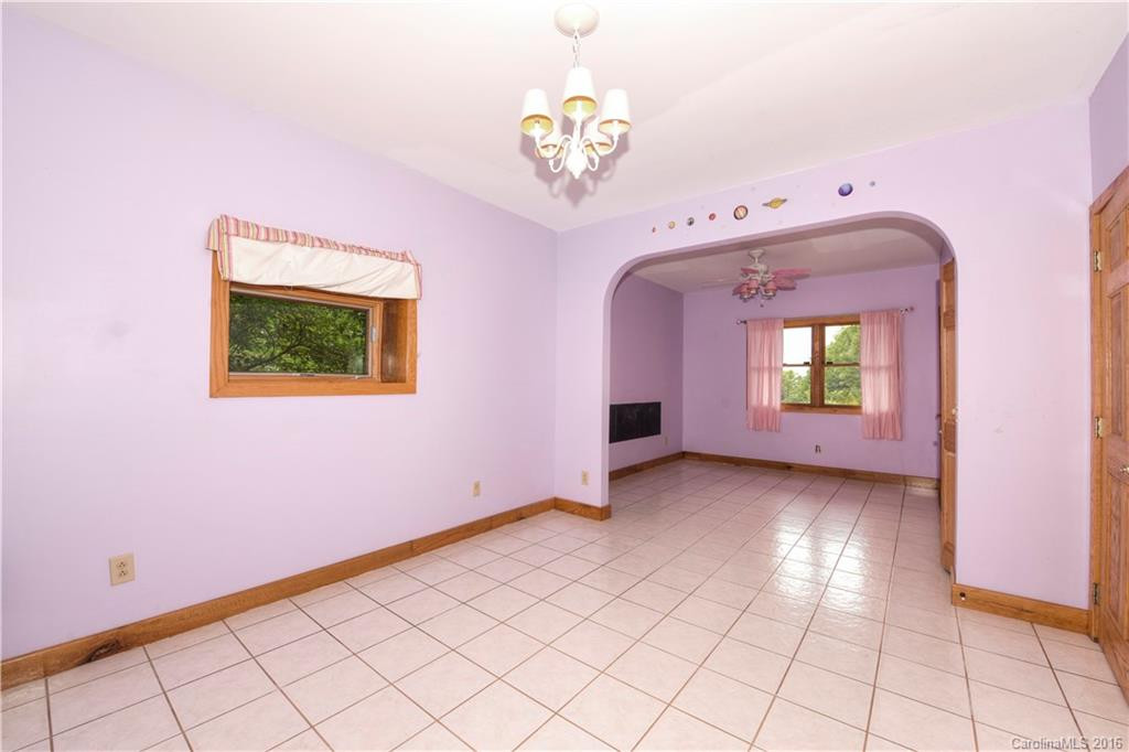 302 Mountain Springs Road - Photo 22