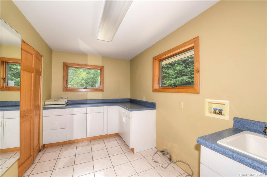 302 Mountain Springs Road - Photo 23