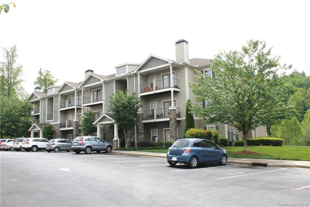 200 Vista Lake Drive #206