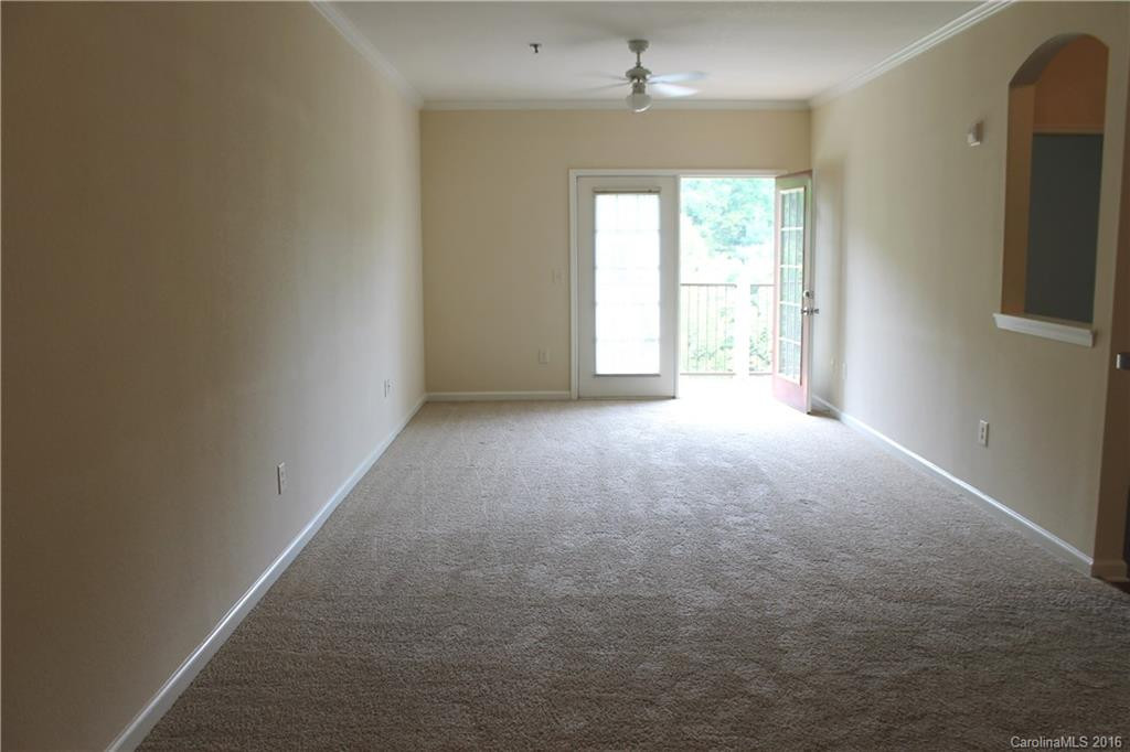 200 Vista Lake Drive #206 - Photo 3