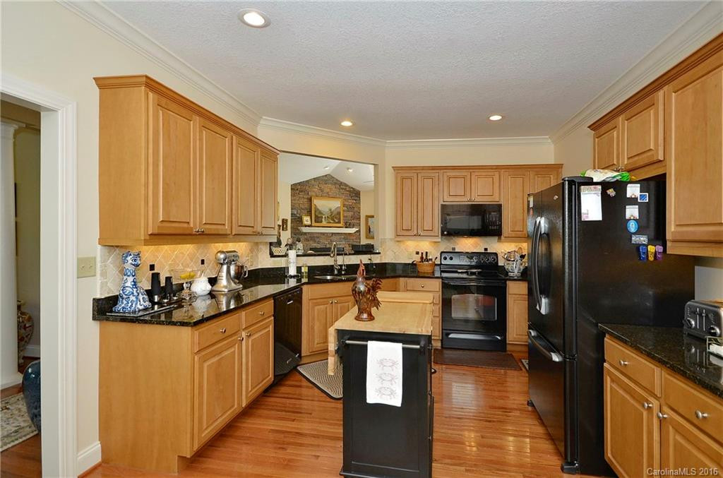 104 Pinnacle Peak Lane #Lot # 201 - Photo 9