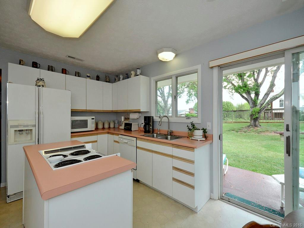 63 Sun Valley Drive - Photo 12