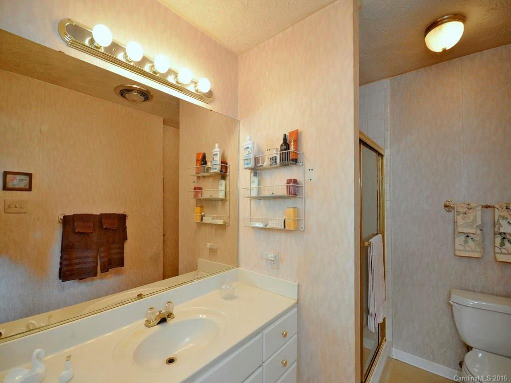 63 Sun Valley Drive - Photo 17
