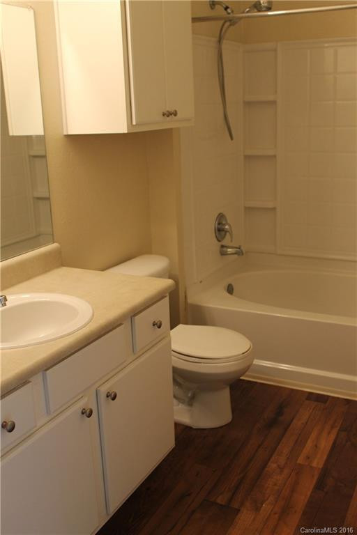 400 Vista Lake Drive #304 - Photo 8