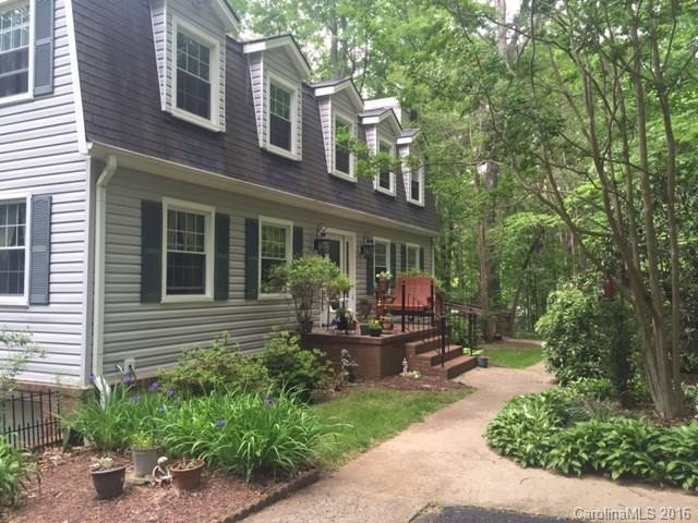 102 Mockingbird Lane - Photo 2
