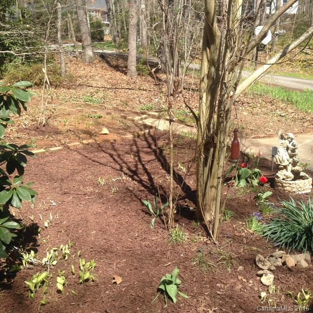 102 Mockingbird Lane - Photo 7
