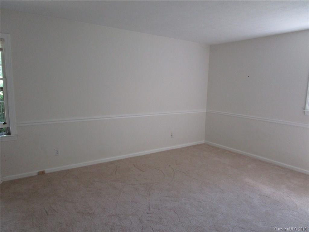2640 Seminole Drive - Photo 11