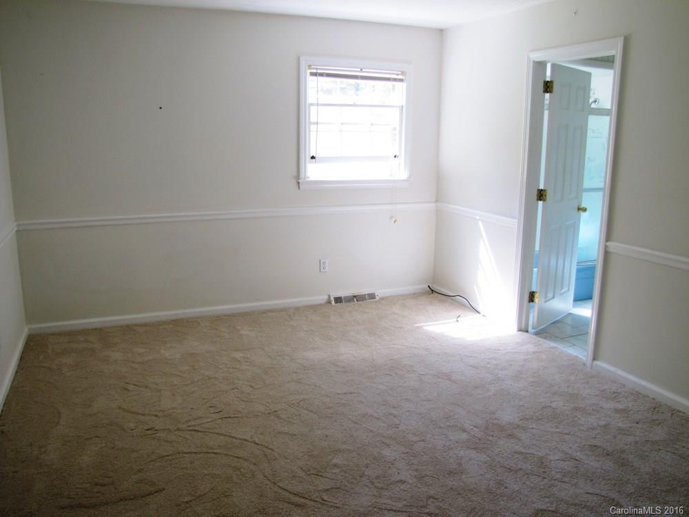 2640 Seminole Drive - Photo 12