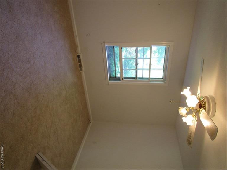 2640 Seminole Drive - Photo 8