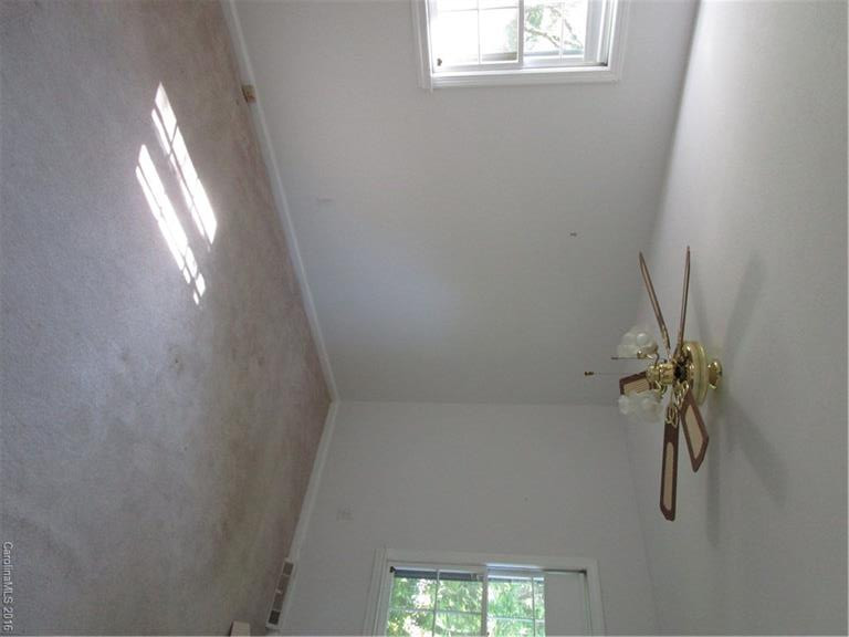 2640 Seminole Drive - Photo 9