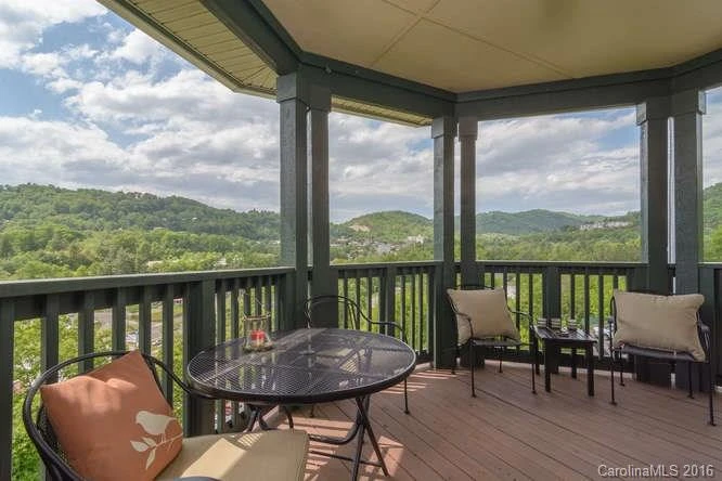 9 Kenilworth Knoll #413