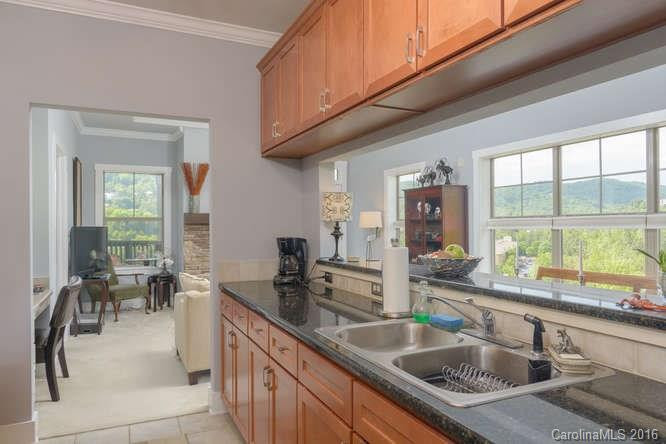 9 Kenilworth Knoll #413 - Photo 4