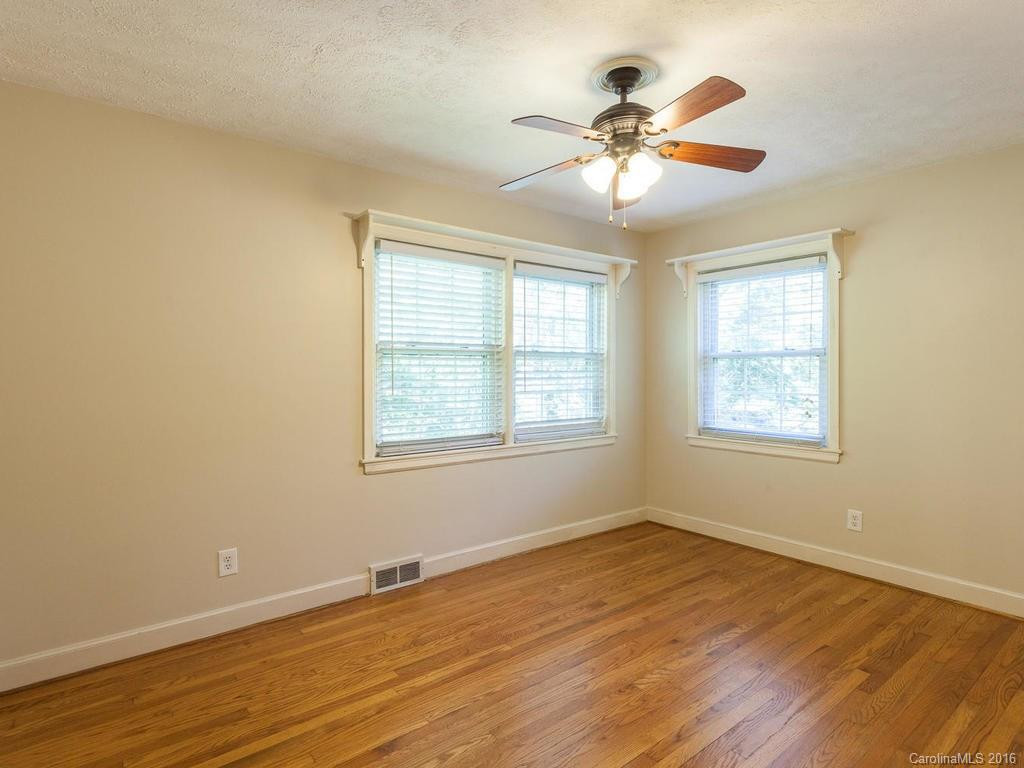 21 Winston Avenue - Photo 16