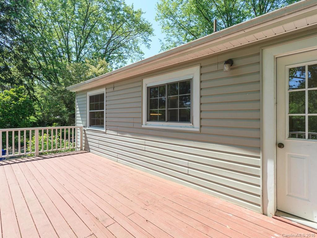 21 Winston Avenue - Photo 18