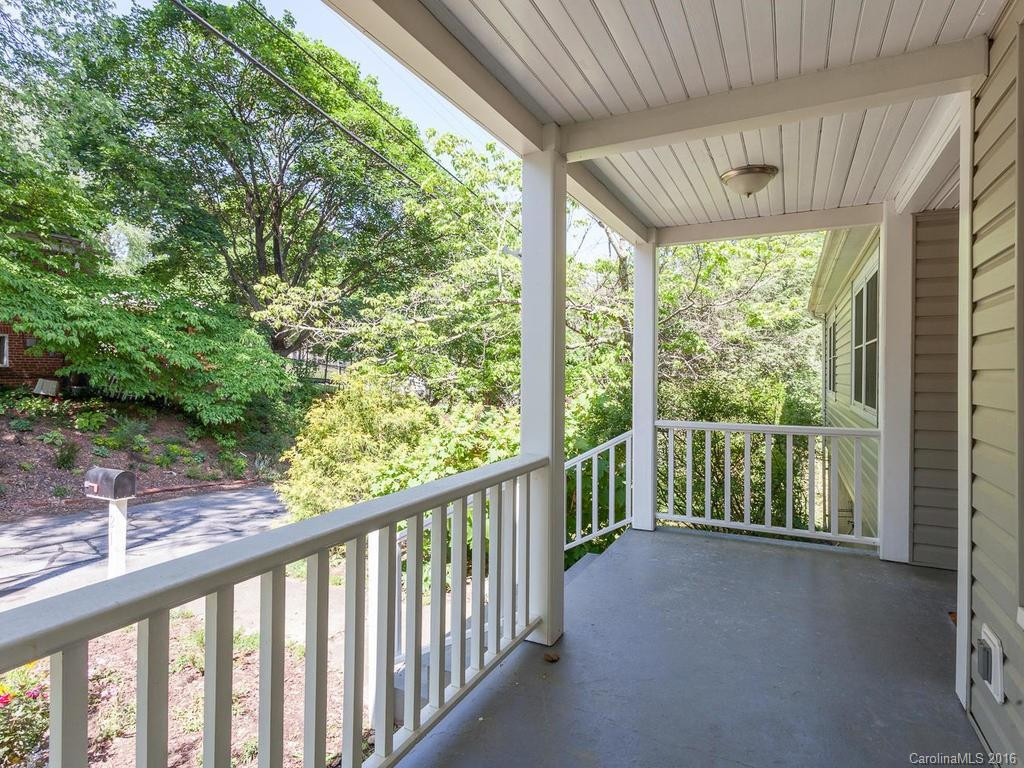 21 Winston Avenue - Photo 4