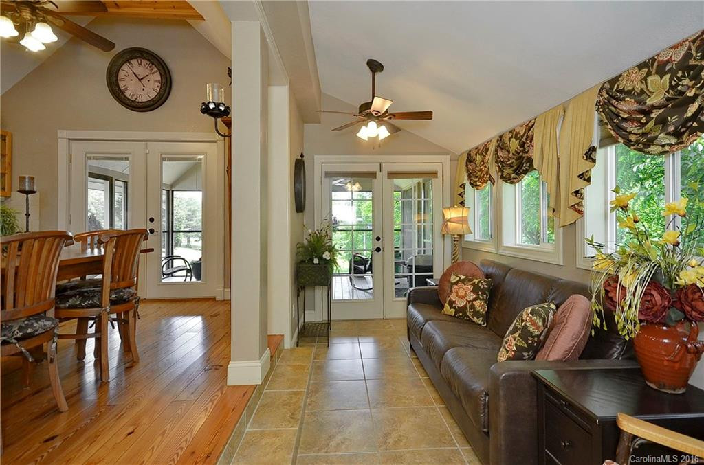 4334 Bills Creek Road - Photo 9