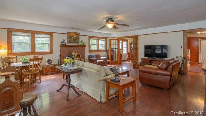 60 Poplar Street - Photo 2
