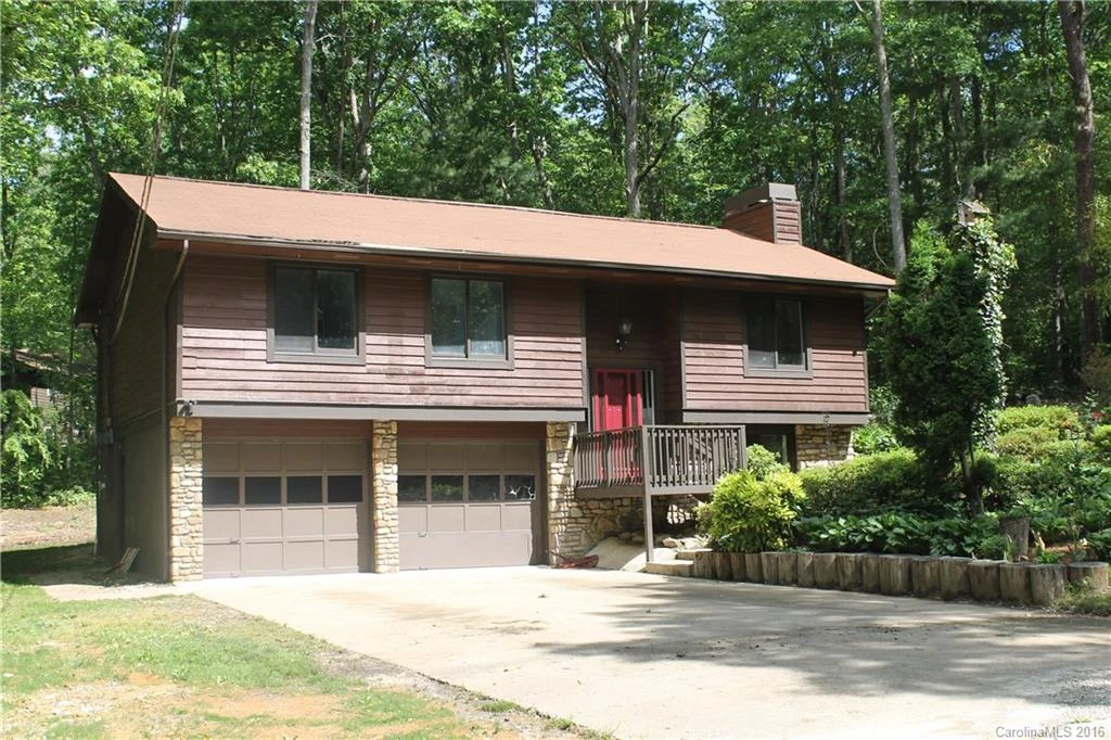 30 Woodhaven Drive