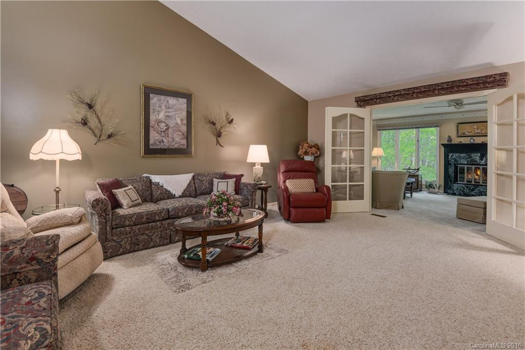 105 Jenny Lind Drive - Photo 6