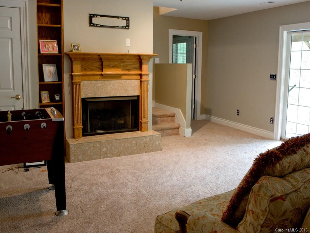 38 Lark Hill Road #15 - Photo 18