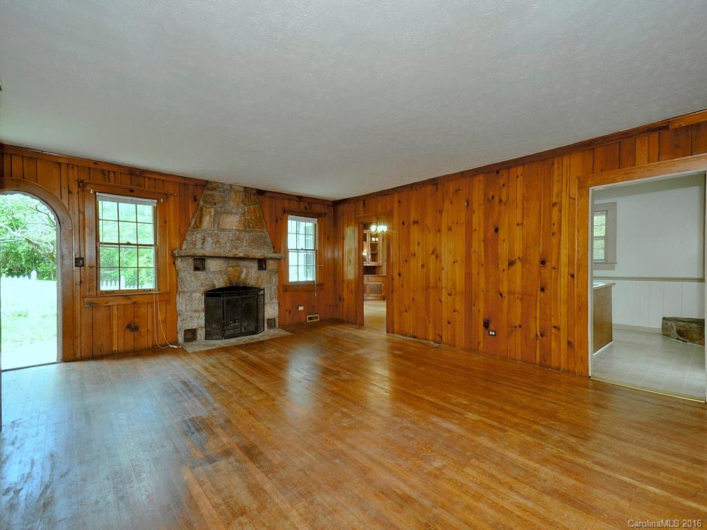 47 Fair Oaks Road - Photo 2
