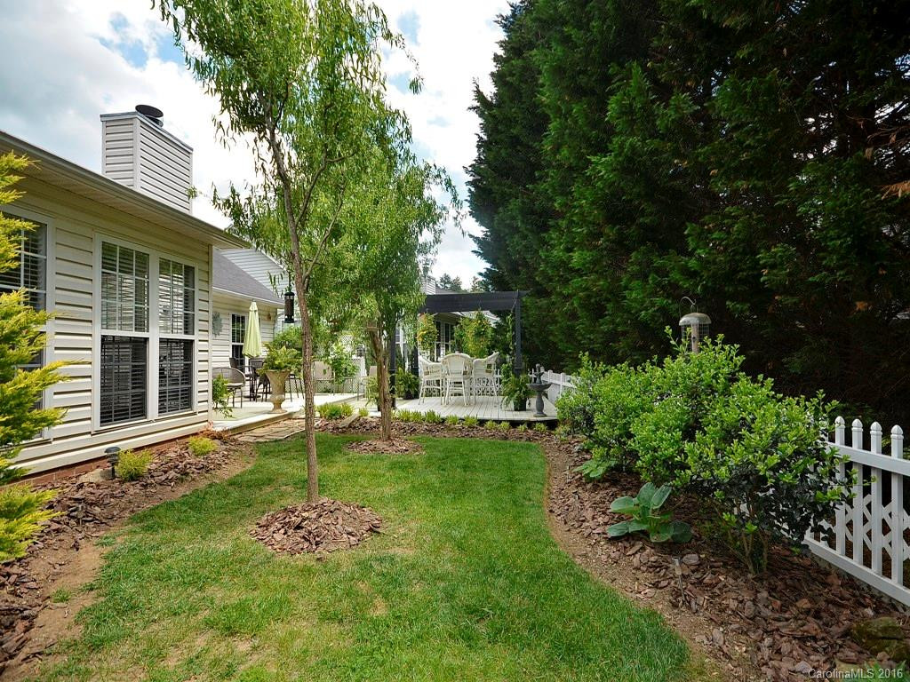 255 Stonehollow Road - Photo 13