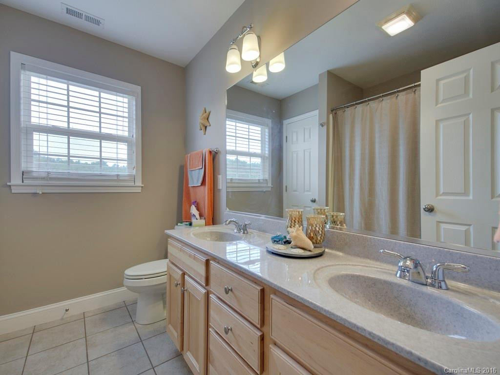 206 Christina Court - Photo 11