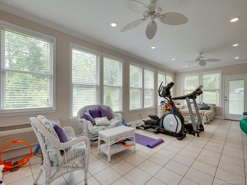 206 Christina Court - Photo 16