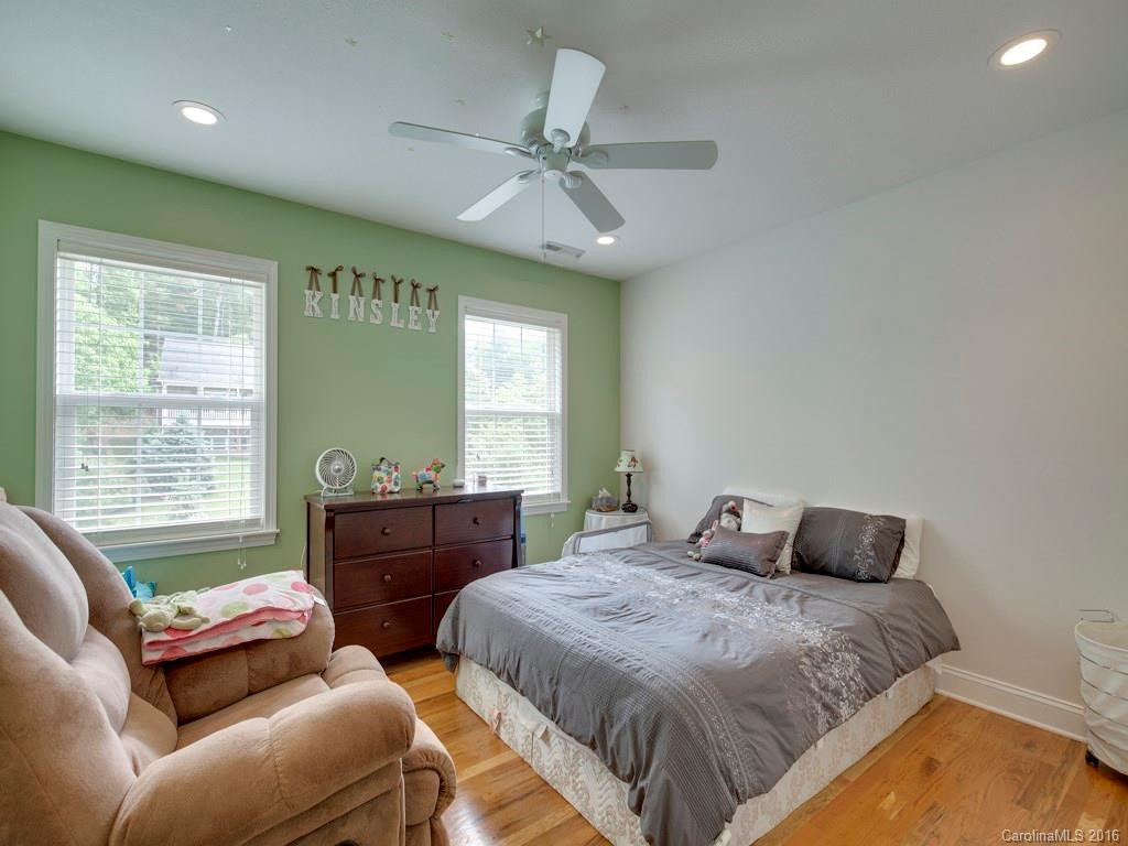 206 Christina Court - Photo 10