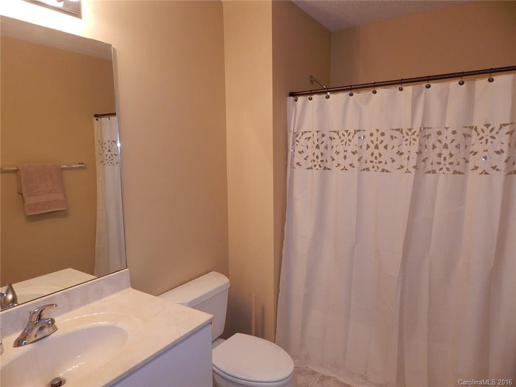 33 Tutor Lane - Photo 16