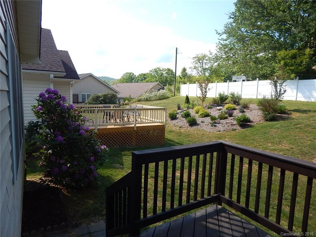 33 Tutor Lane - Photo 19