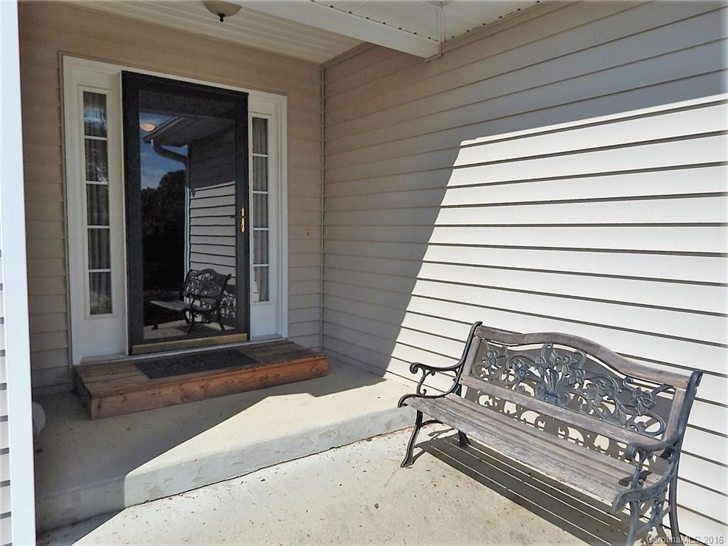 33 Tutor Lane - Photo 4