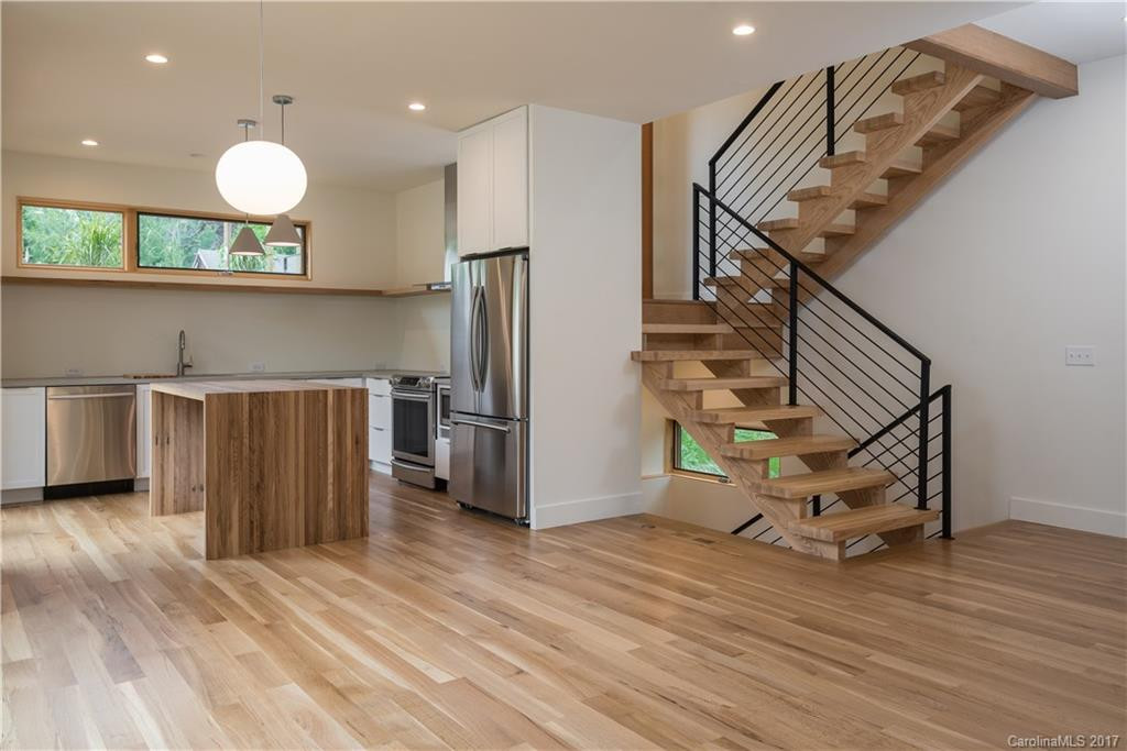 51 Shelburne Woods Drive - Photo 6