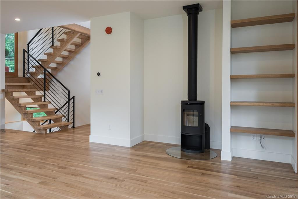 51 Shelburne Woods Drive - Photo 10