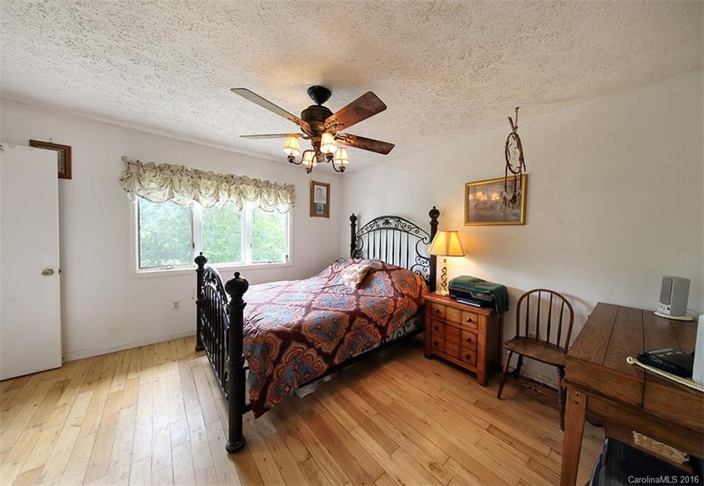 128 Spruce Drive - Photo 11