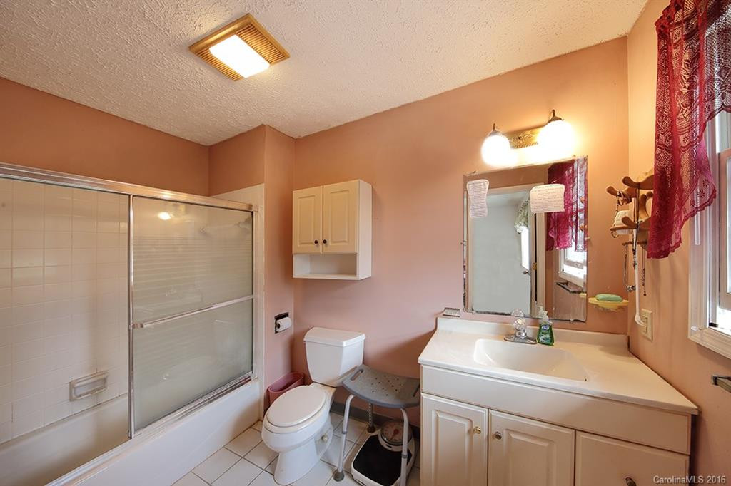 128 Spruce Drive - Photo 13