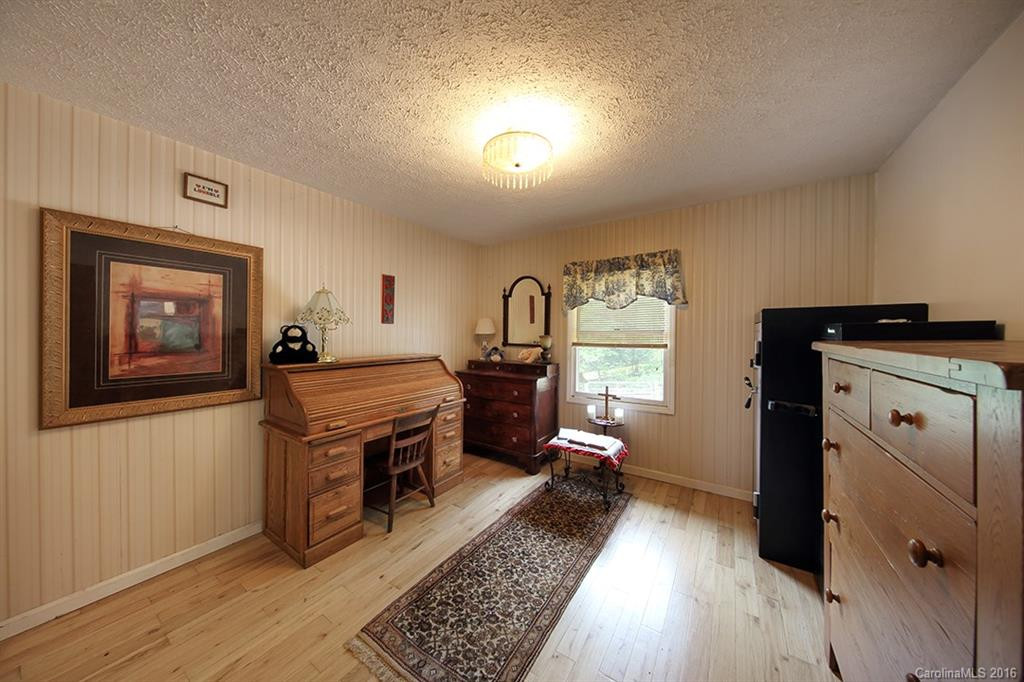 128 Spruce Drive - Photo 14