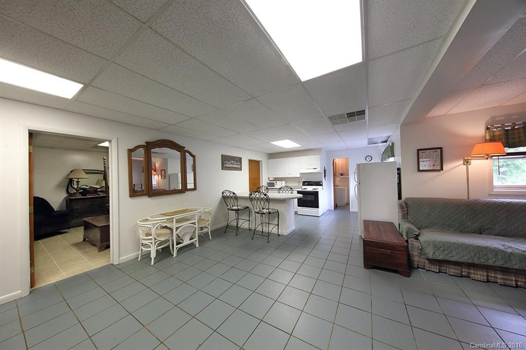 128 Spruce Drive - Photo 16