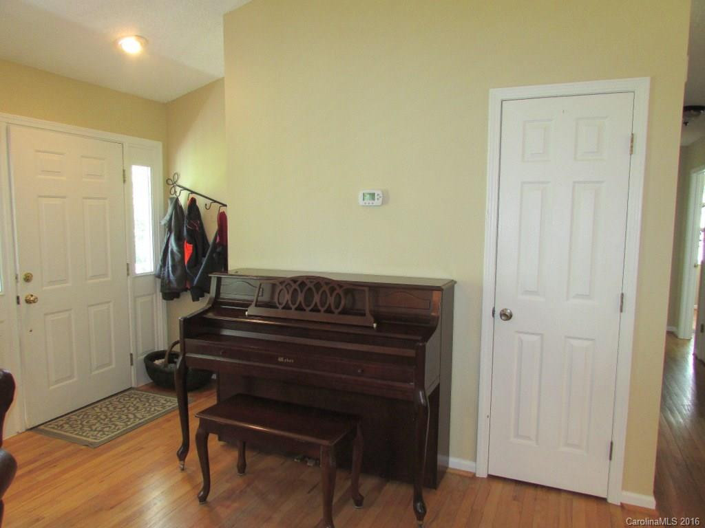3 Sheldon Lane - Photo 5