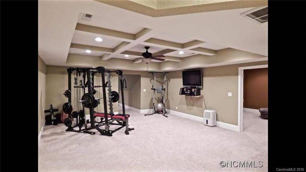 81 Pioneer Way - Photo 14