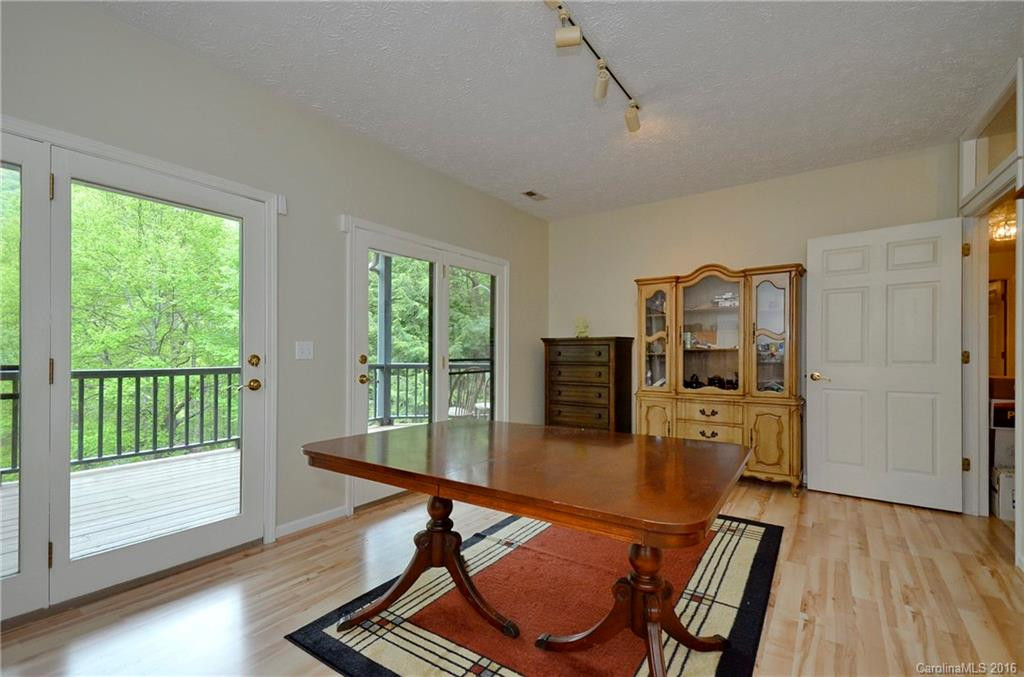 129 Sherman Way - Photo 19