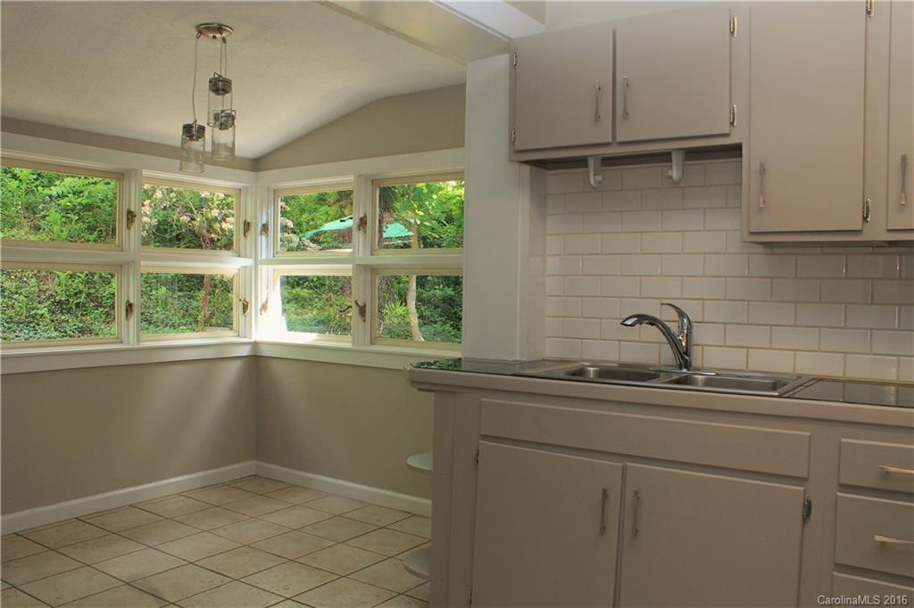 481 Sand Hill Road - Photo 9