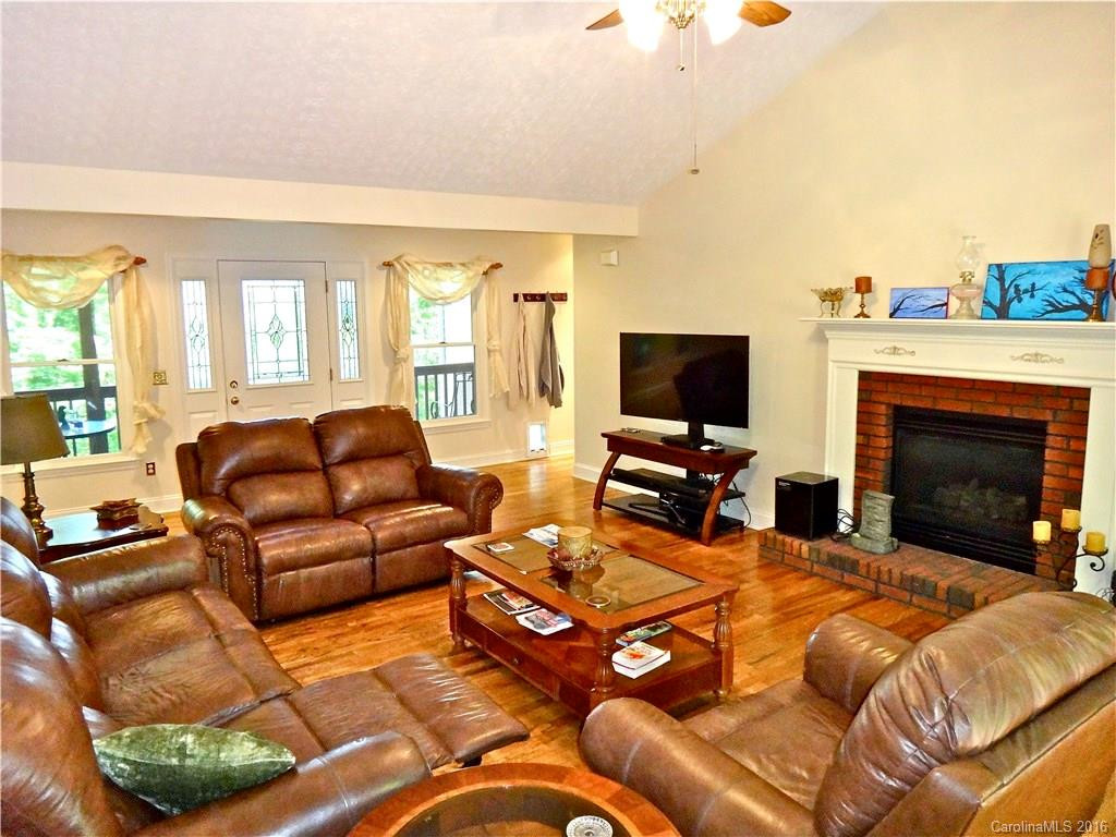 660 Edwards Cove Road #1 - Photo 5