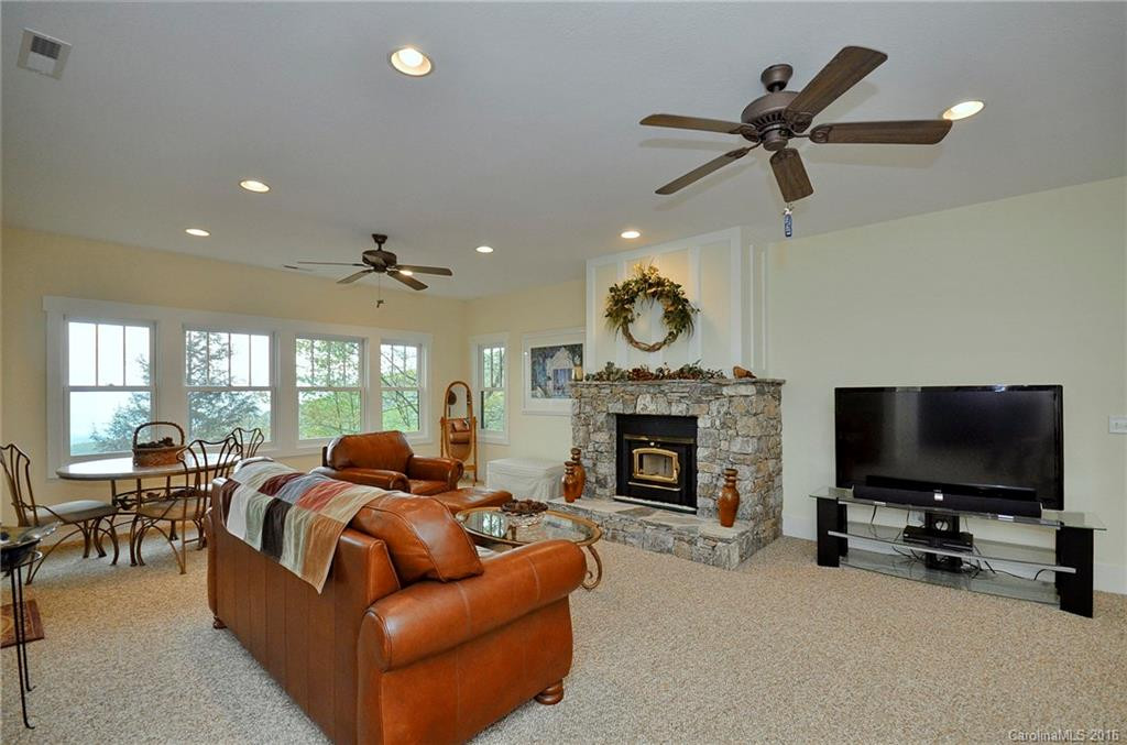 110 Soaring Mountain Drive - Photo 19