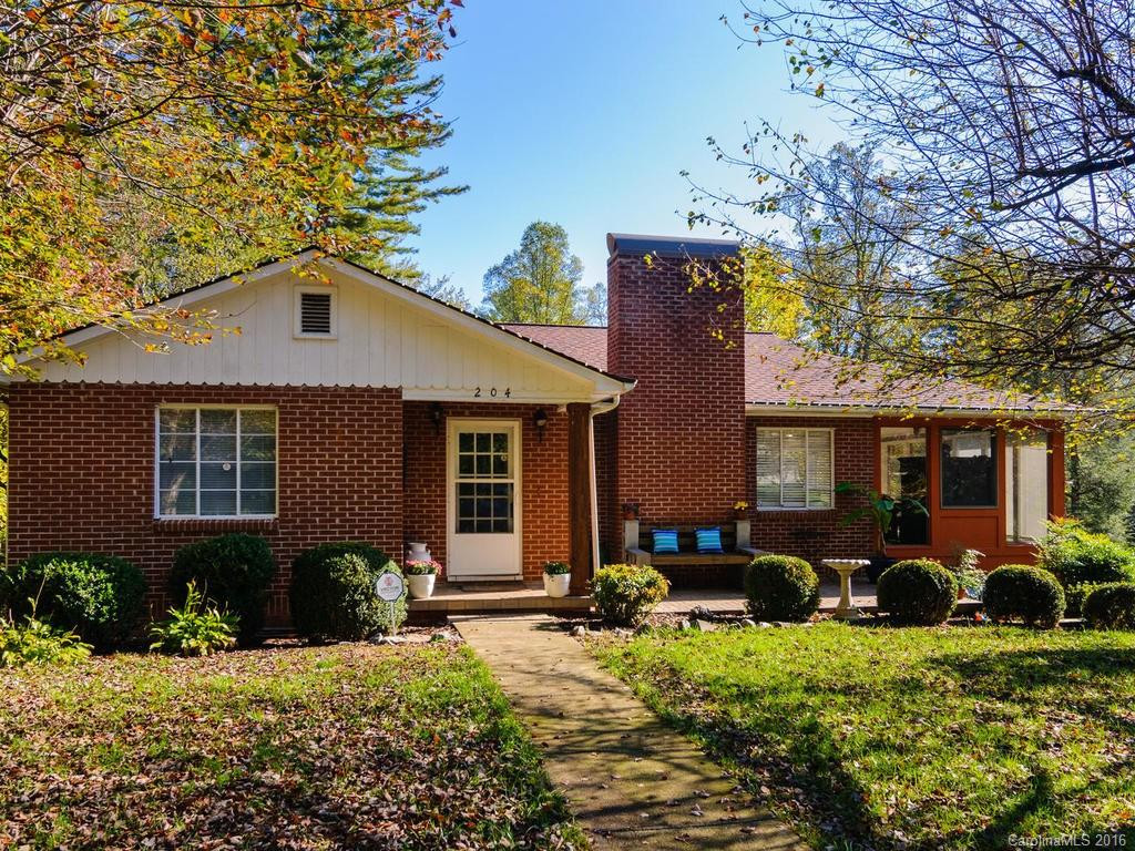 204 Hawkins Creek Road - Photo 2