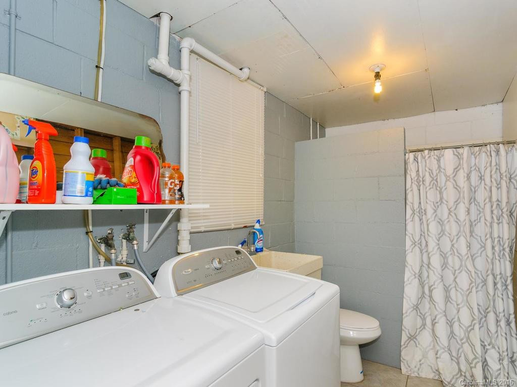 204 Hawkins Creek Road - Photo 15