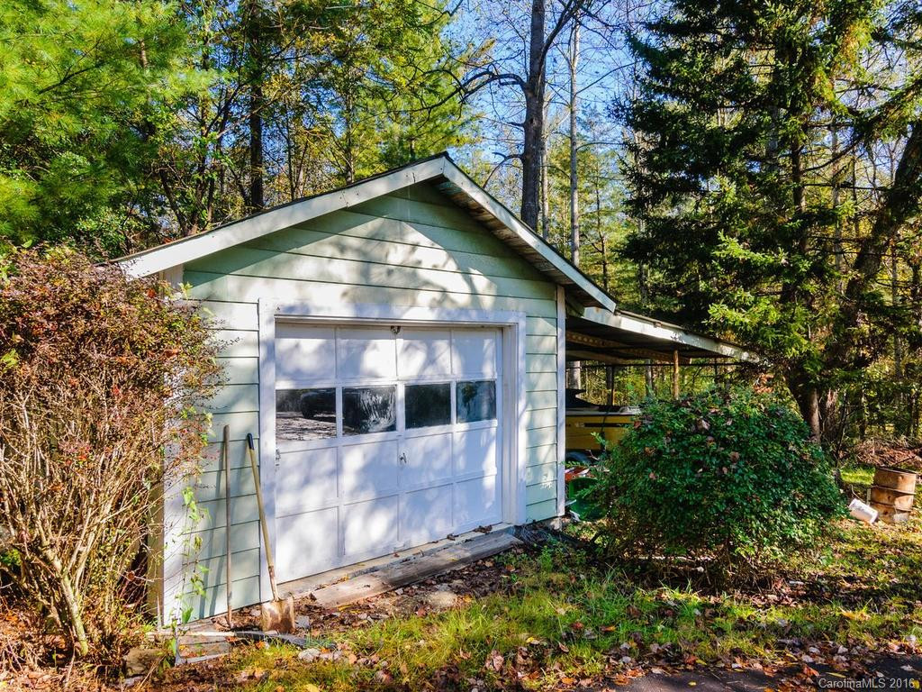 204 Hawkins Creek Road - Photo 24