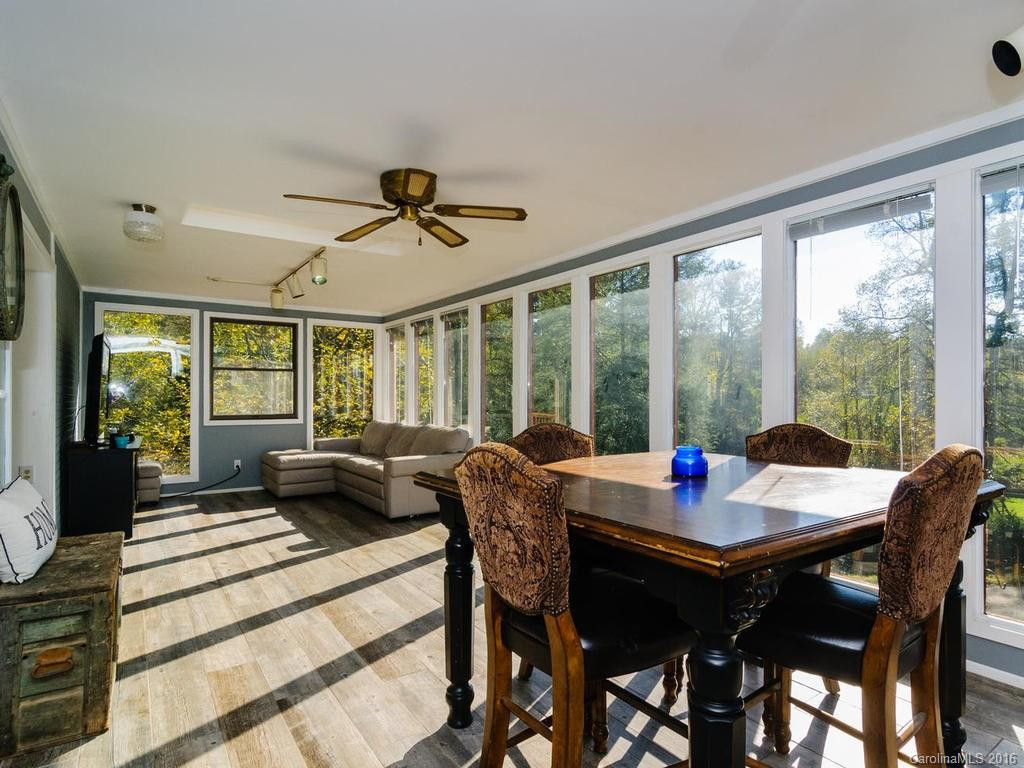 204 Hawkins Creek Road - Photo 5
