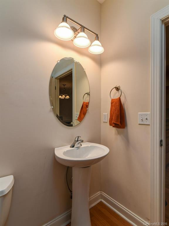 94 Fox Den Drive #102 - Photo 8