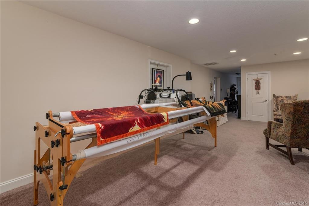 94 Fox Den Drive #102 - Photo 10